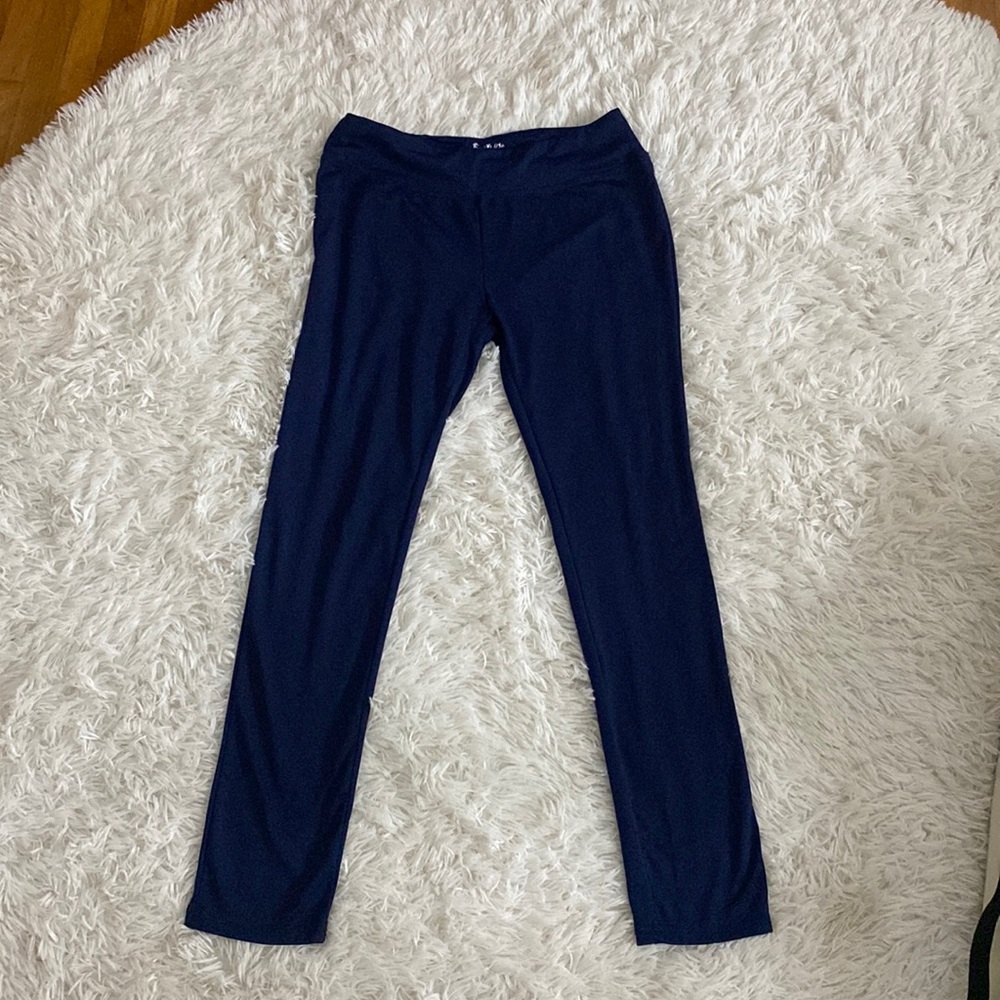 Navy blue leggings